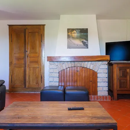 Country house Oustaou - Village De