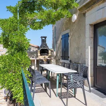 Country house Oustaou - Village De Joyeuse